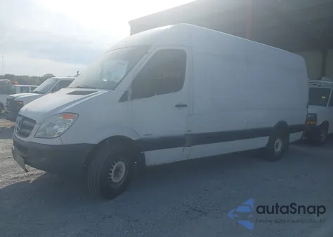 2012 Mercedes-Benz Sprinter 2500 High Roof z USA, uszkodzony, nr VIN WD3PE8CB1C5704155